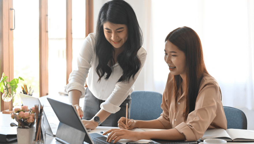 Doanh nghiệp nên giải thích đầy đủ lý do tại sao doanh nghiệp cần và muốn biết một số thông tin cụ thể đây xây dựng niềm tin cho khách hàng