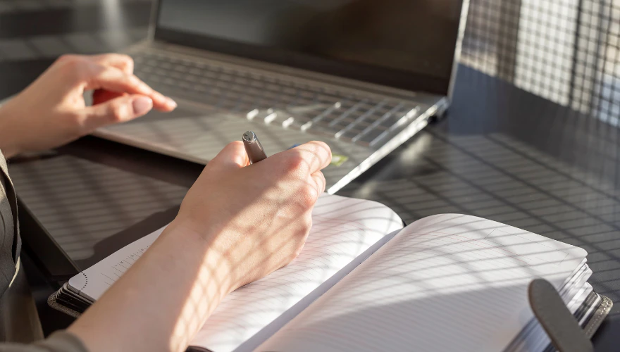 Thổi "hồn" vào câu hỏi khảo sát khách hàng: Những bí kíp cần nằm lòng