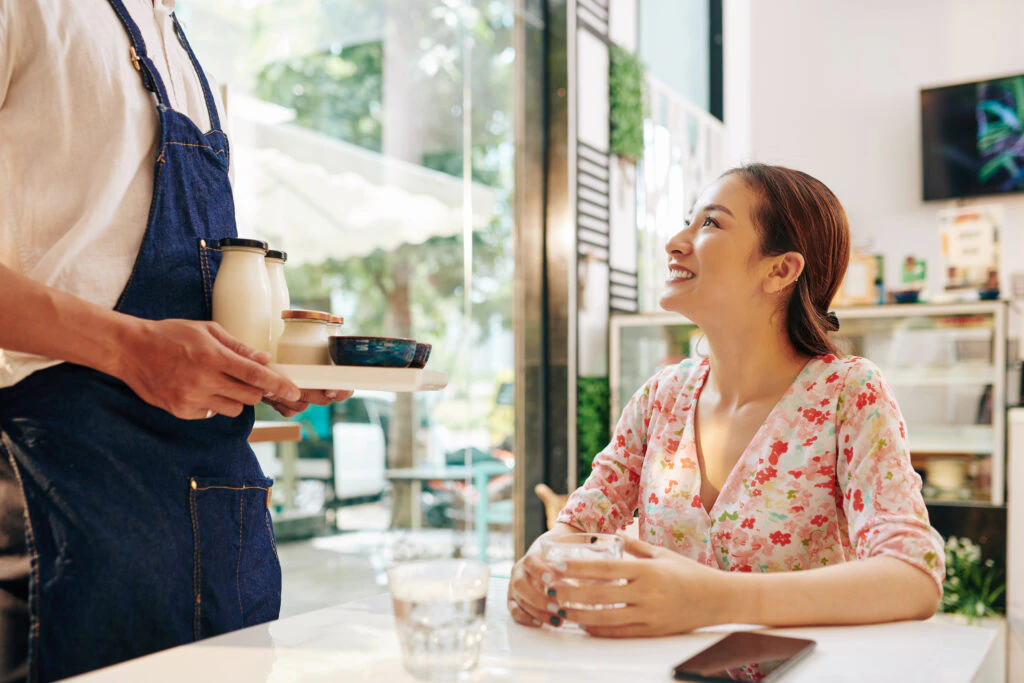 Chăm sóc khách hàng chủ động: Từ 'chữa cháy' đến kiến tạo giá trị bằng AI