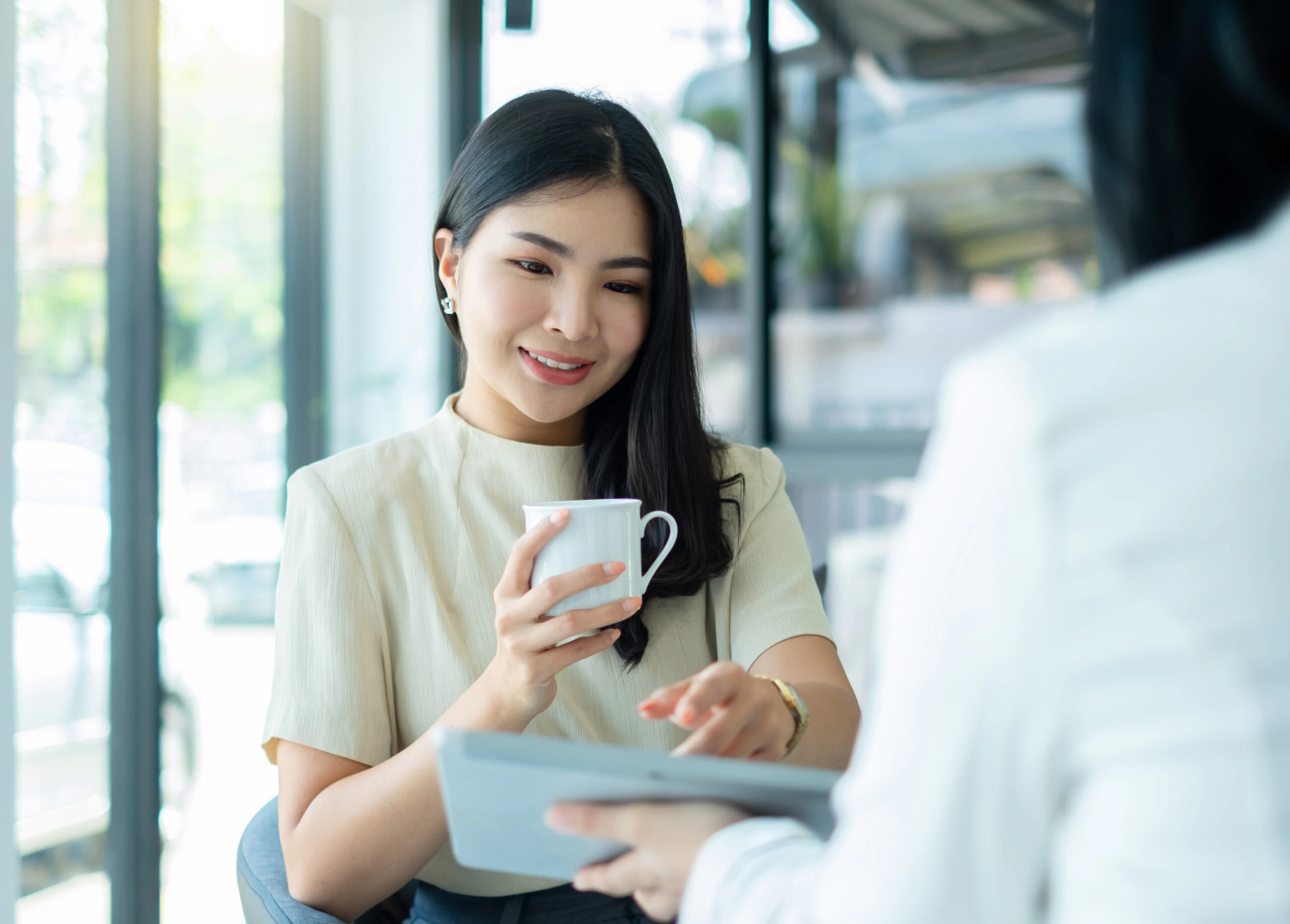 Khảo sát khách hàng: Đang “hỏi” hay đang “hành”? Cách biến feedback thành điểm chạm CX giá trị